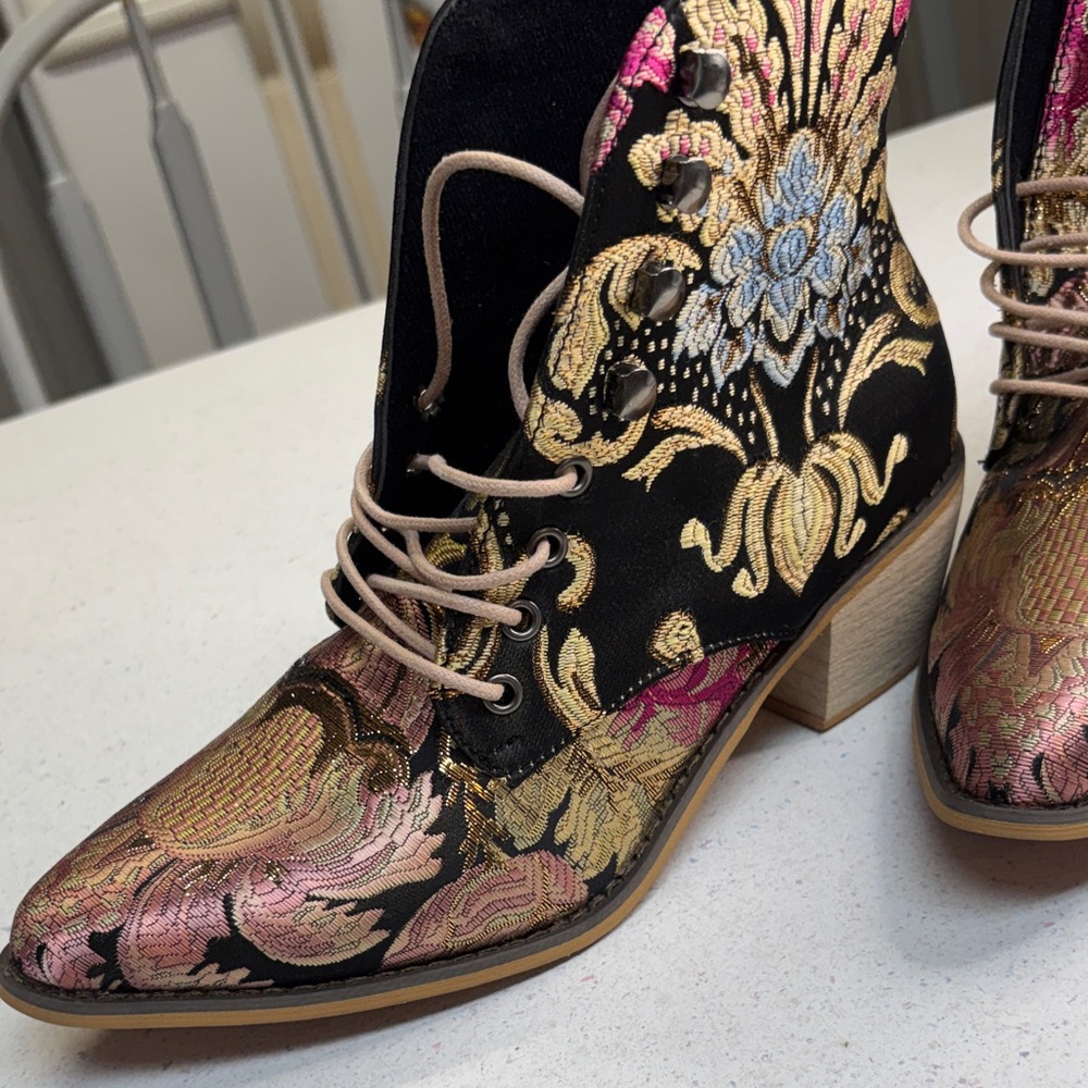 Cottagecore floral embroidered ankle boots